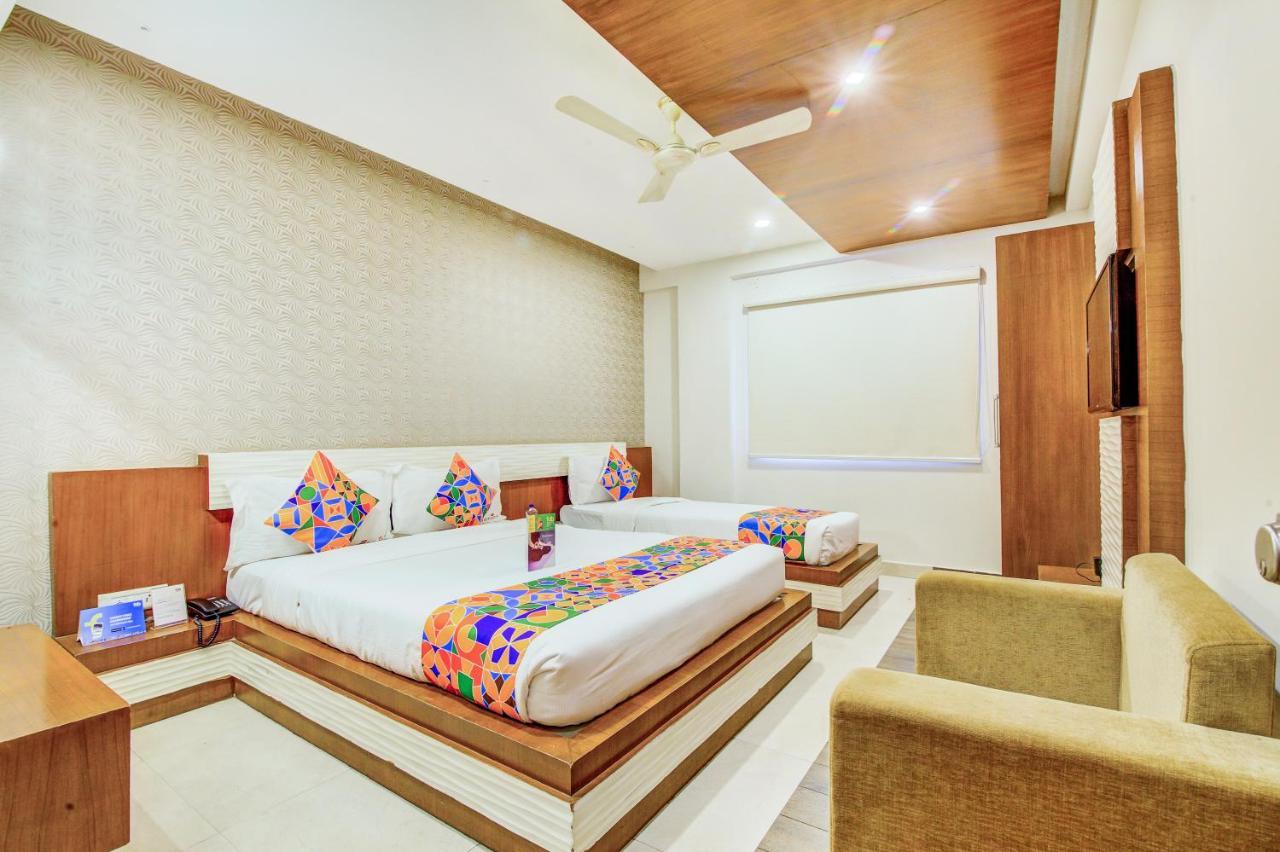 Fabhotel Empark Bangalore Esterno foto