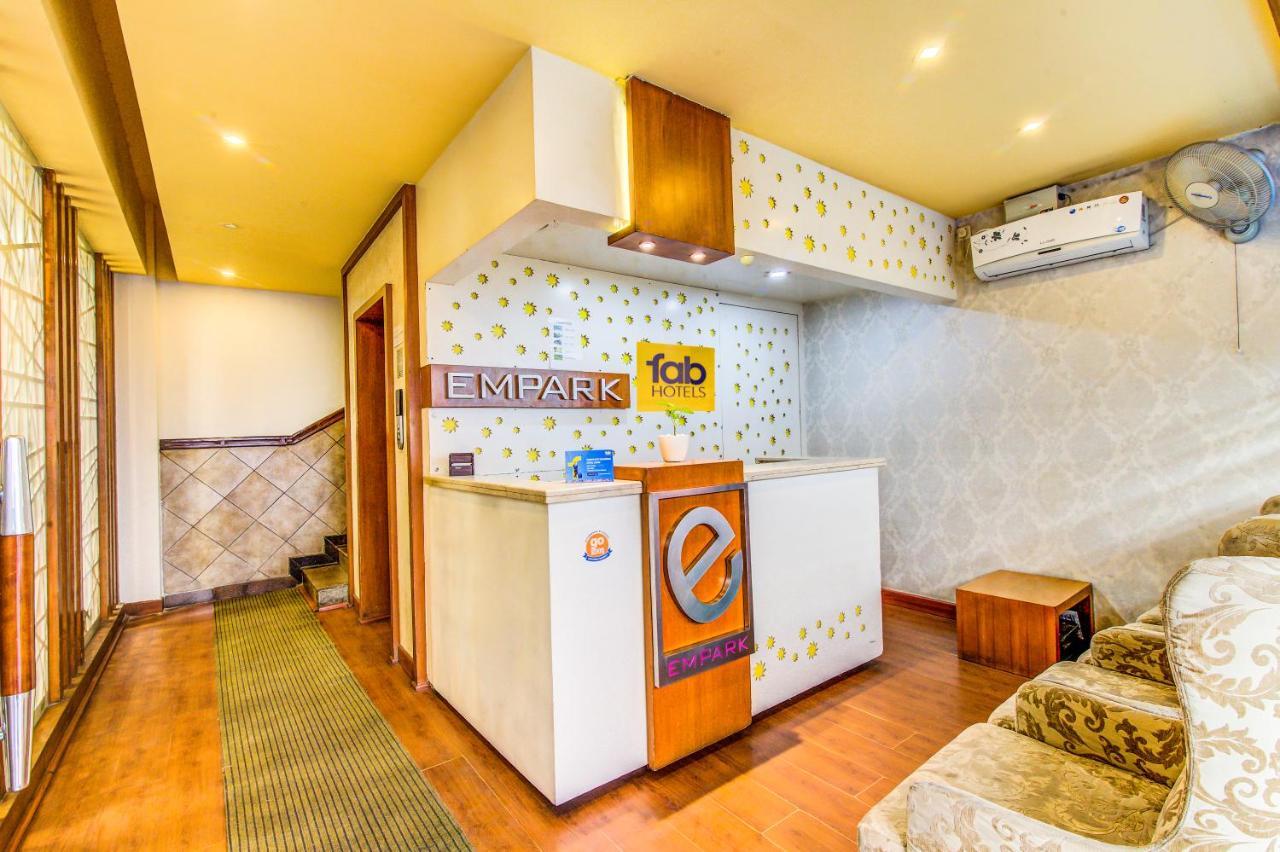 Fabhotel Empark Bangalore Esterno foto