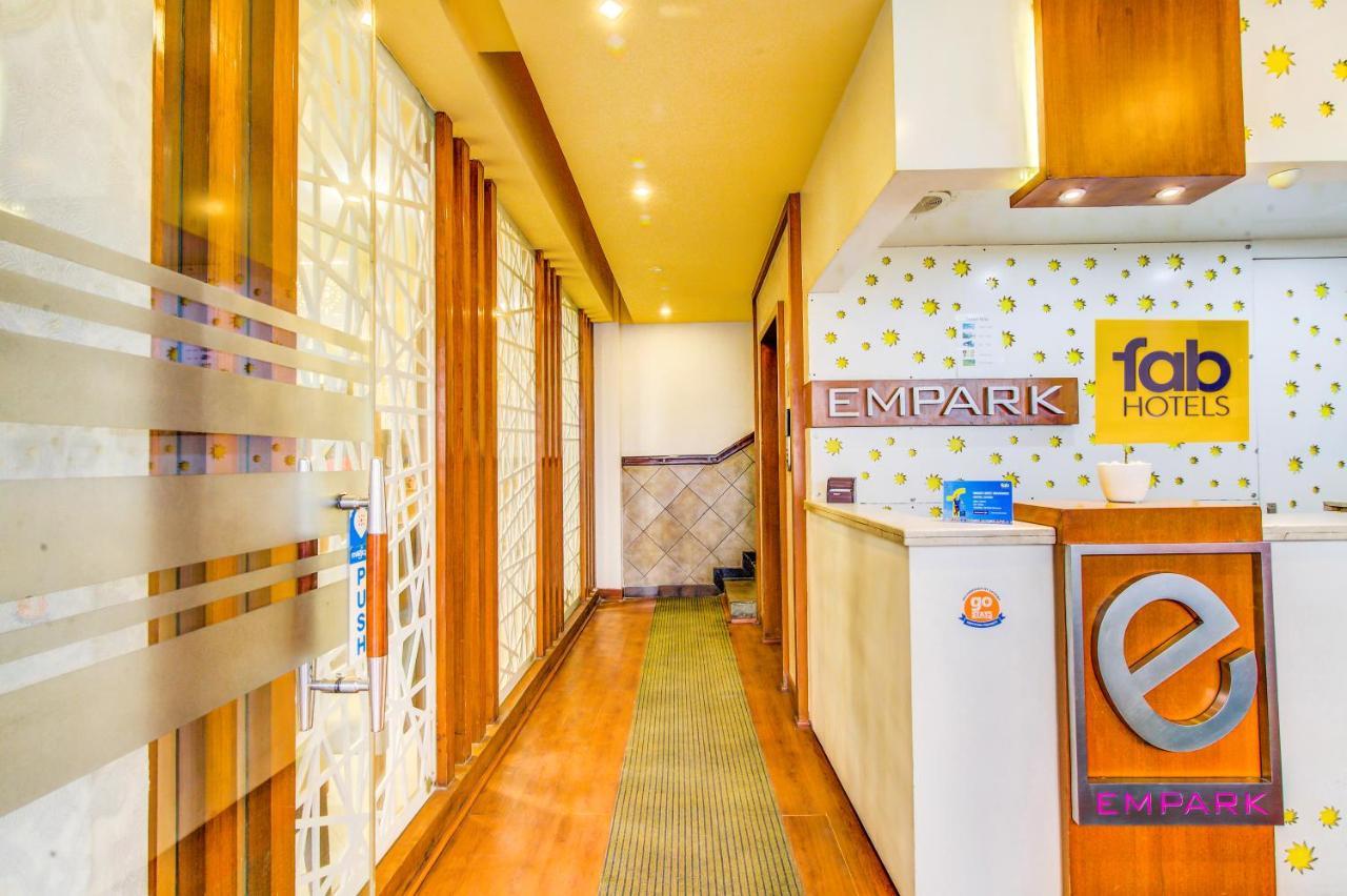Fabhotel Empark Bangalore Esterno foto