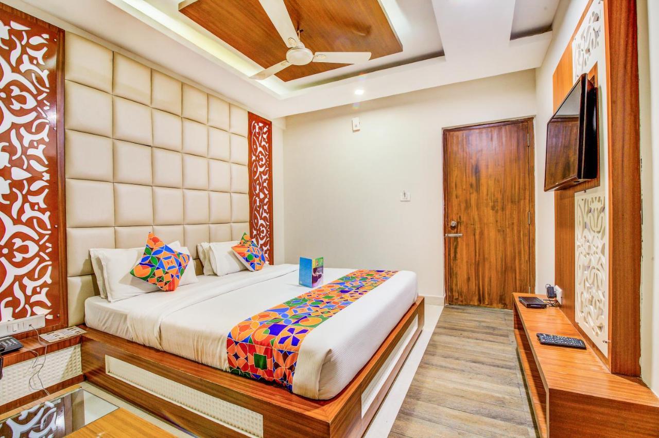 Fabhotel Empark Bangalore Esterno foto